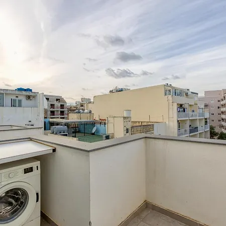 Apartament One Of A Kind 5br Penthouse With Terrace In Pieta By 360 Estates Tal Guardamangia