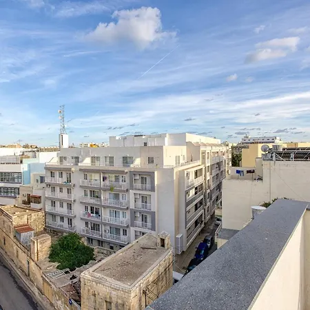 One Of A Kind 5br Penthouse With Terrace In Pieta By 360 Estates Apartament Tal Guardamangia