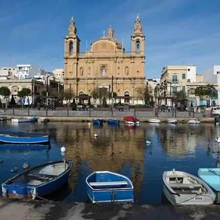 One Of A Kind 5br Penthouse With Terrace In Pieta By 360 Estates Daire Tal Guardamangia