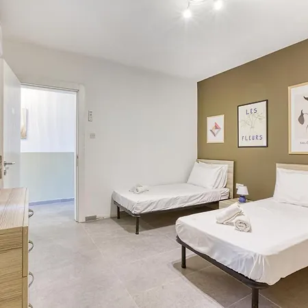 Daire One Of A Kind 5br Penthouse With Terrace In Pieta By 360 Estates