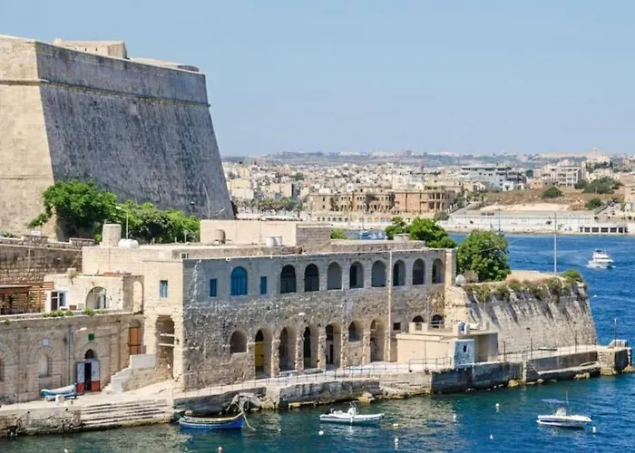 One Of A Kind 5br Penthouse With Terrace In Pieta By 360 Estates Apartment *