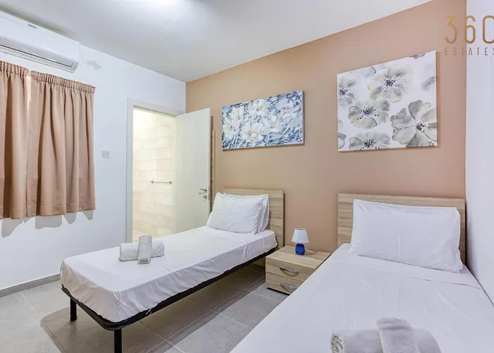 One Of A Kind 5br Penthouse With Terrace In Pieta By 360 Estates Apartment *