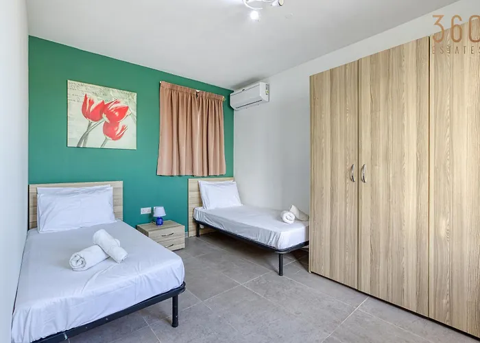 One Of A Kind 5br Penthouse With Terrace In Pieta By 360 Estates Apartment