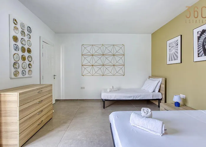 Apartment One Of A Kind 5br Penthouse With Terrace In Pieta By 360 Estates